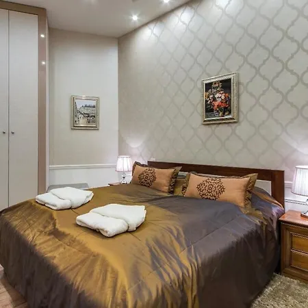 Downtown Royal De Lux Apartment